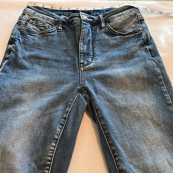 Judy Blue Skinny Fit High Rise Size 7/28 - Picture 4 of 16